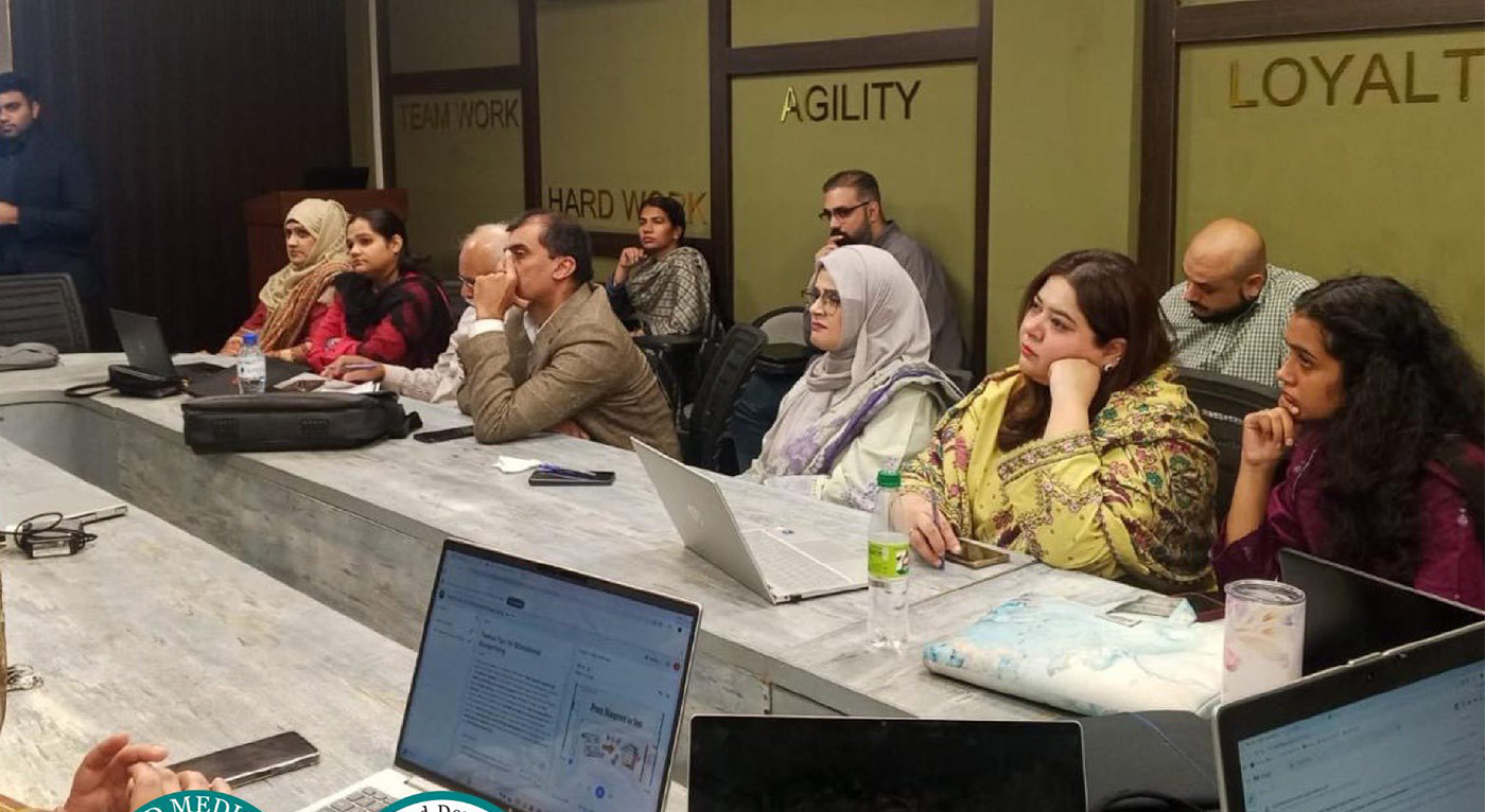 Azra Naheed Medical College Hosts Workshop on AI-Assisted Learning Tools for Health Education