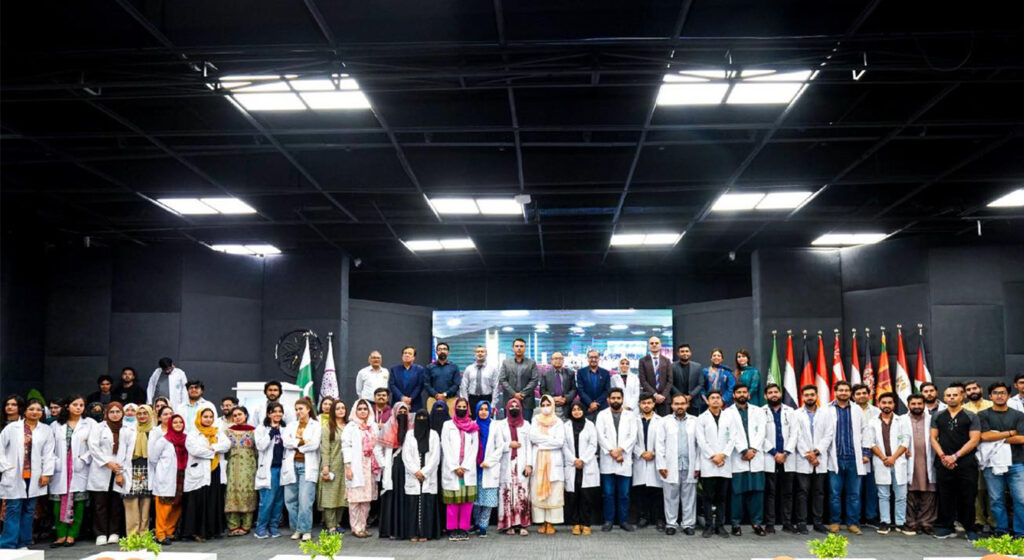 Azra Naheed Medical and Dental Colleges Lead Diabetes Awareness Initiative for World Diabetes Day