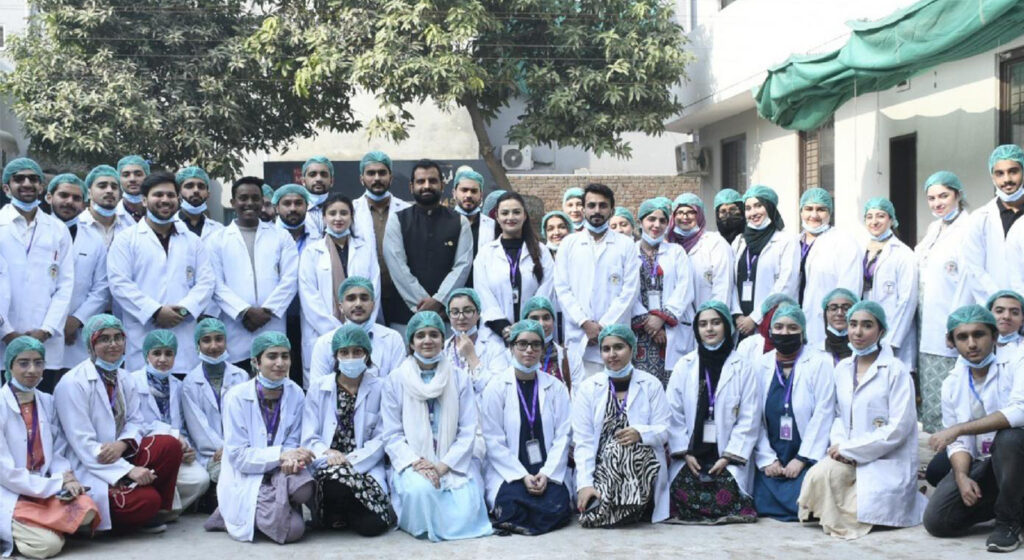 Azra Naheed Dental College Provides Free Dental Screenings to 243 Students at Community Outreach Camp
