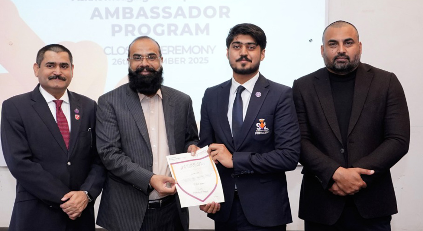 Superior University Honors Student Leaders at Ambassador Program Closing Ceremony