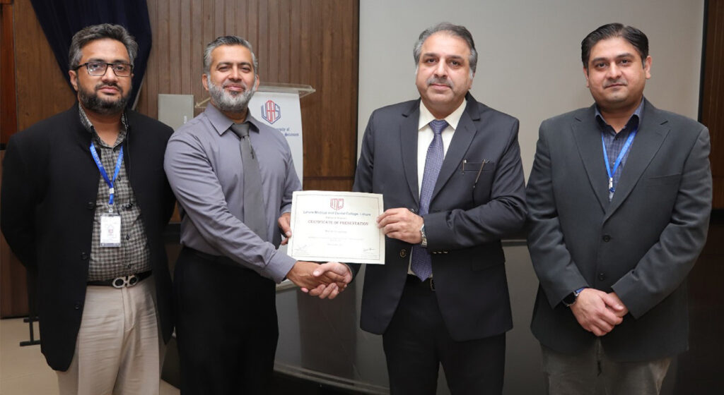 Azra Naheed Dental College Faculty Delivers Expert Session at Lahore Medical & Dental College