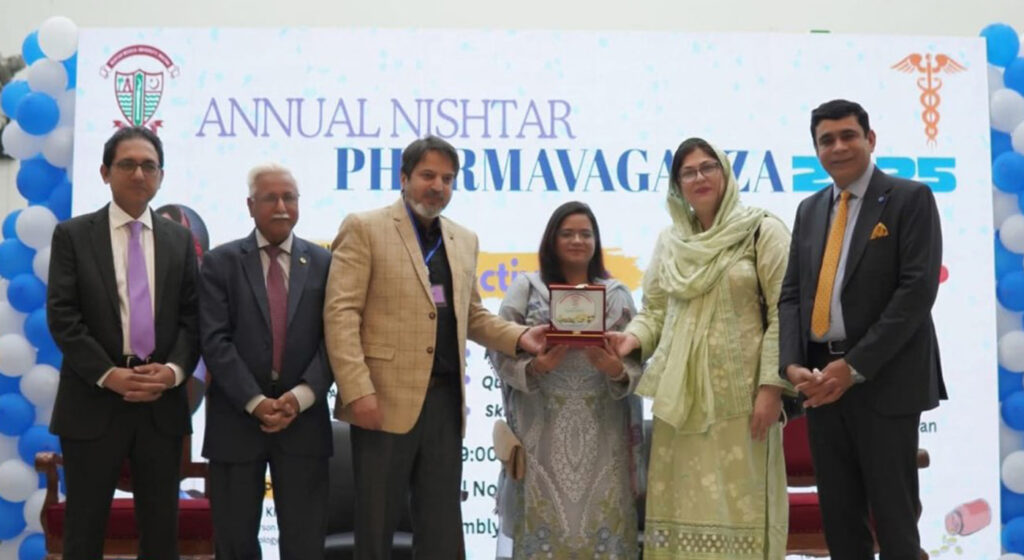 Azra Naheed Dental College Faculty Represents University as Chief Guest at National Pharmacy Event