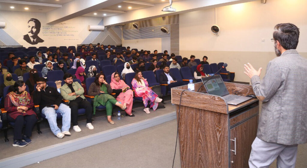 Superior University Hosts Smog Awareness Session in Collaboration with CM Punjab Green Credit Program