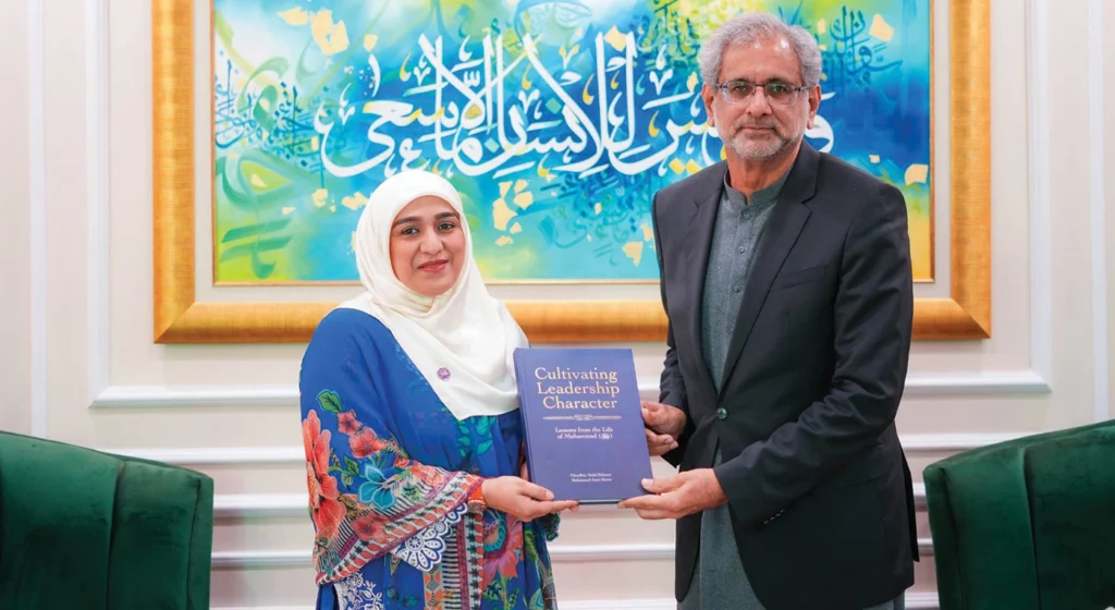 Former Prime Minister Shahid Khaqan Abbasi Inspires Students at Superior University