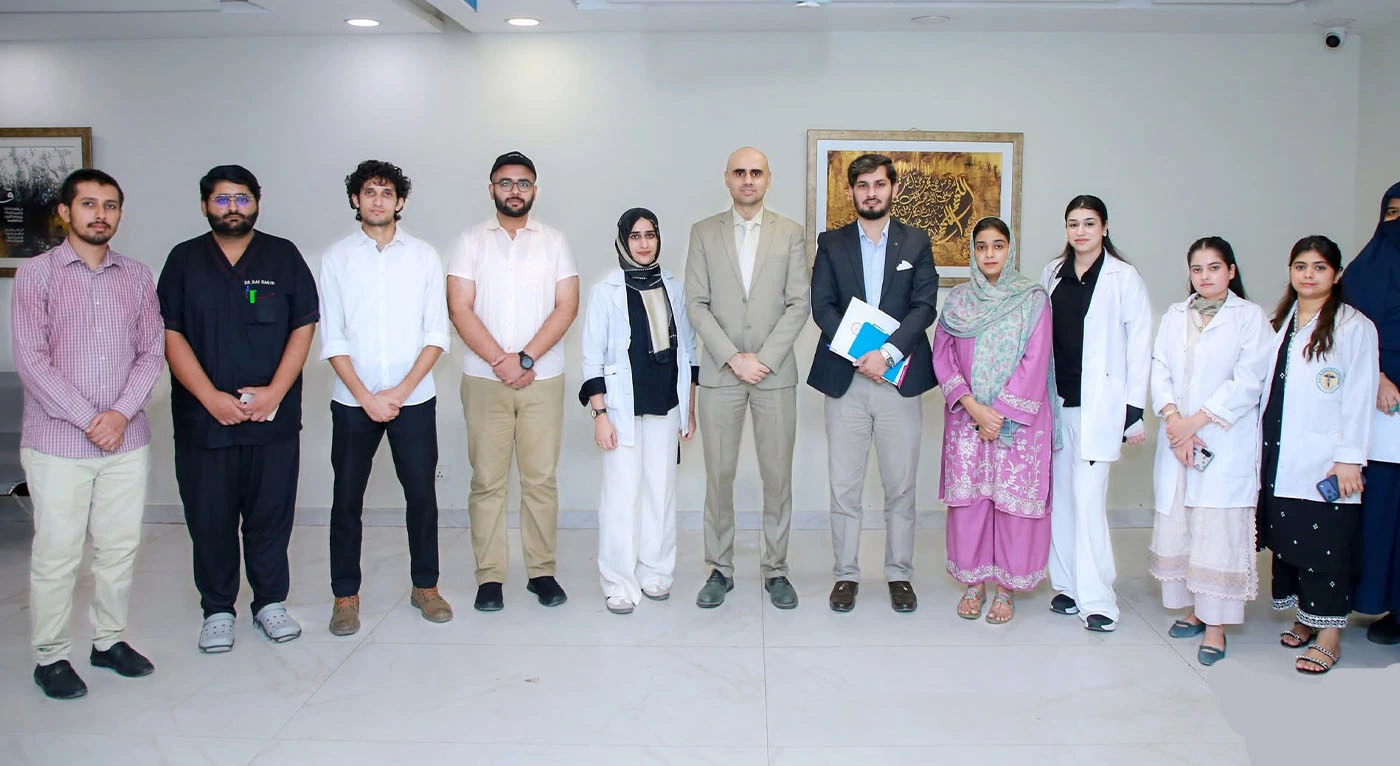 Superior University Strengthens Alumni Engagement Through Coffee with Dean